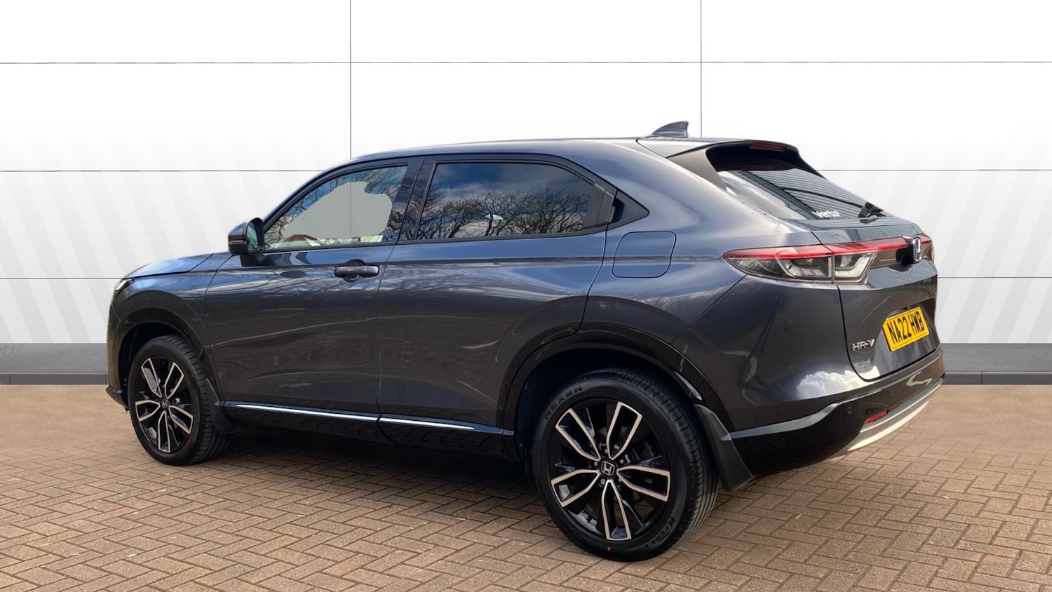 Used Honda HR-V 2022 for sale - 77405598: Photo 2