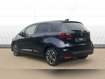 Used Honda Jazz 2024 for sale - 76102017: Photo 2
