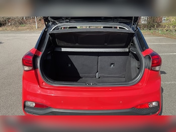 Used Hyundai i20 2019 for sale - 78641182: Photo