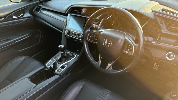 Used Honda Civic 2021 for sale - 76194718: Photo 11