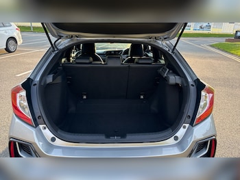 Used Honda Civic 2021 for sale - 76194718: Photo 4
