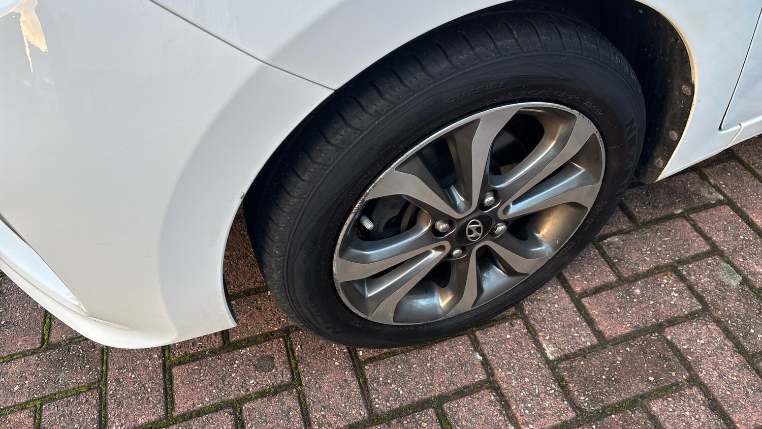 Used Hyundai i10 2020 for sale - 76831463: Photo 31