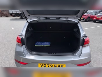 Used Hyundai i30 2023 for sale - 79341736: Photo
