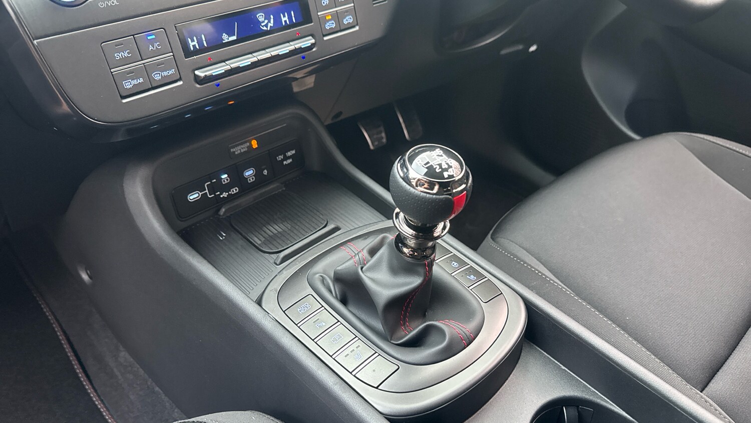 Used Hyundai KONA 2025 for sale - 76504369: Photo 13