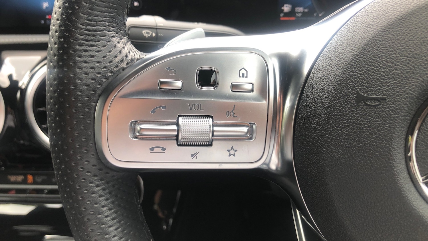 Used Mercedes-Benz CLA 2019 for sale - 76290444: Photo 29