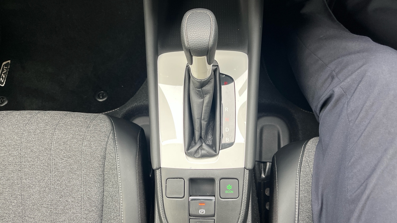 Used Honda Jazz 2022 for sale - 76156549: Photo 35