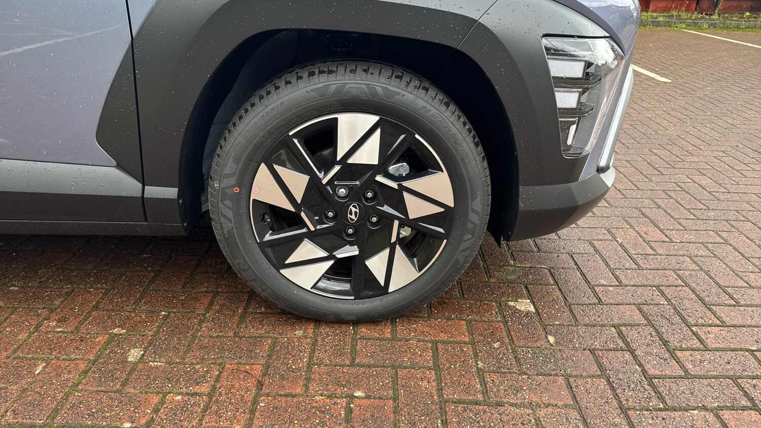 Used Hyundai KONA 2025 for sale - 76504367: Photo 32