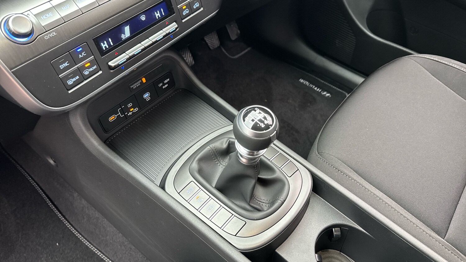 Used Hyundai KONA 2025 for sale - 76504356: Photo 13