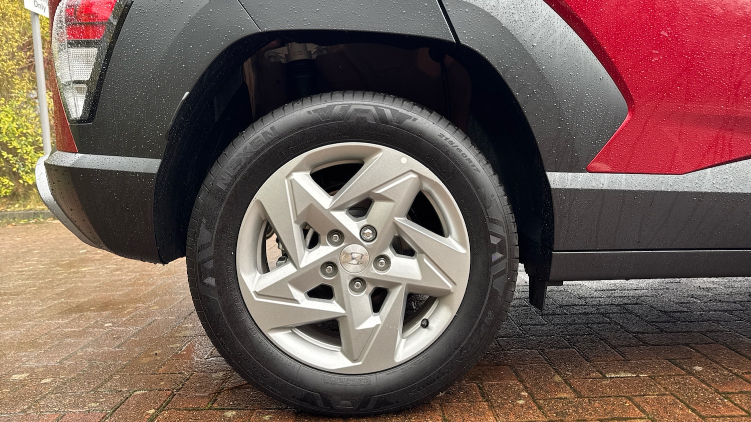 Used Hyundai KONA 2025 for sale - 76504356: Photo 7