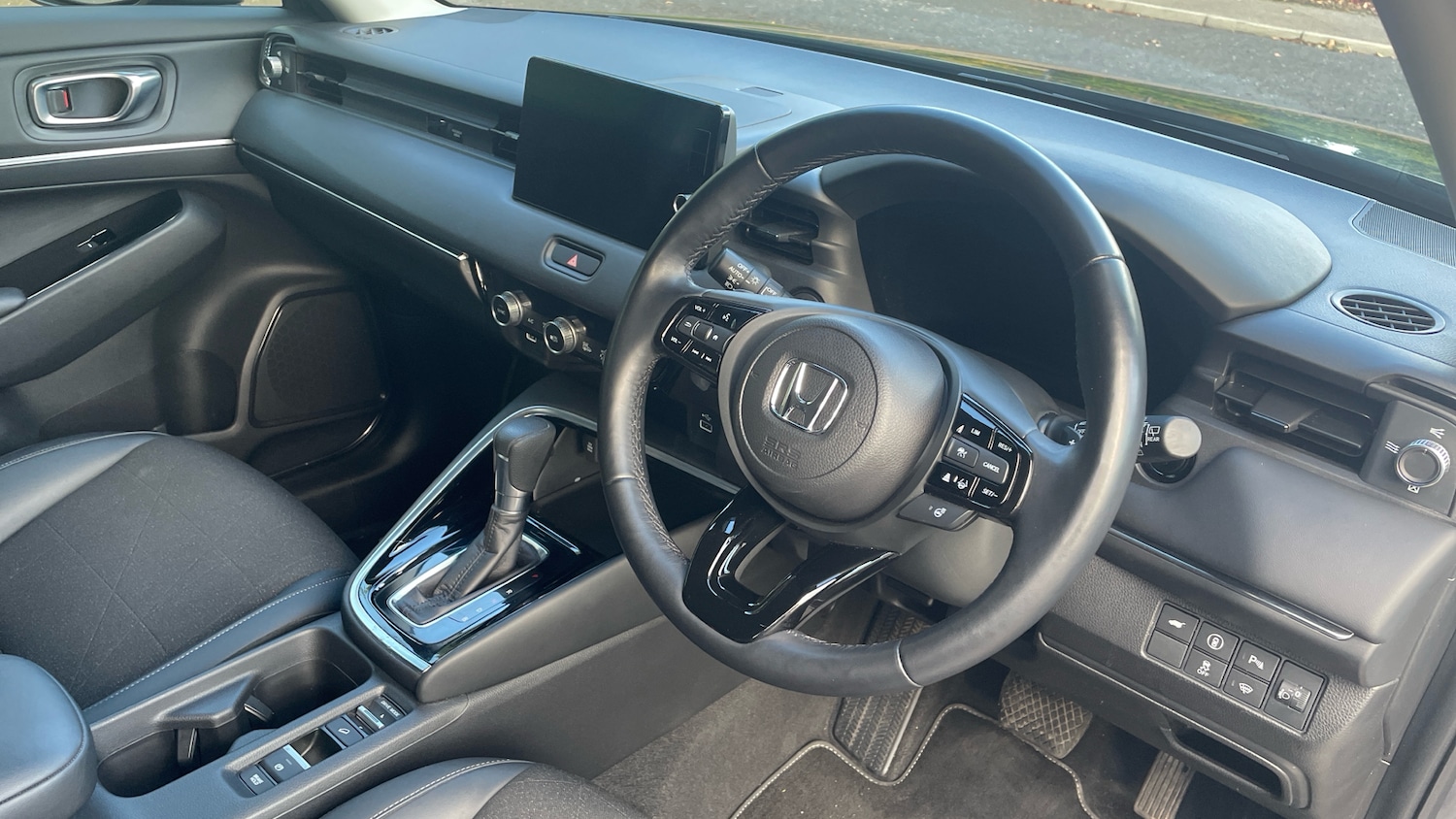 Used Honda HR-V 2023 for sale - 76362841: Photo 11