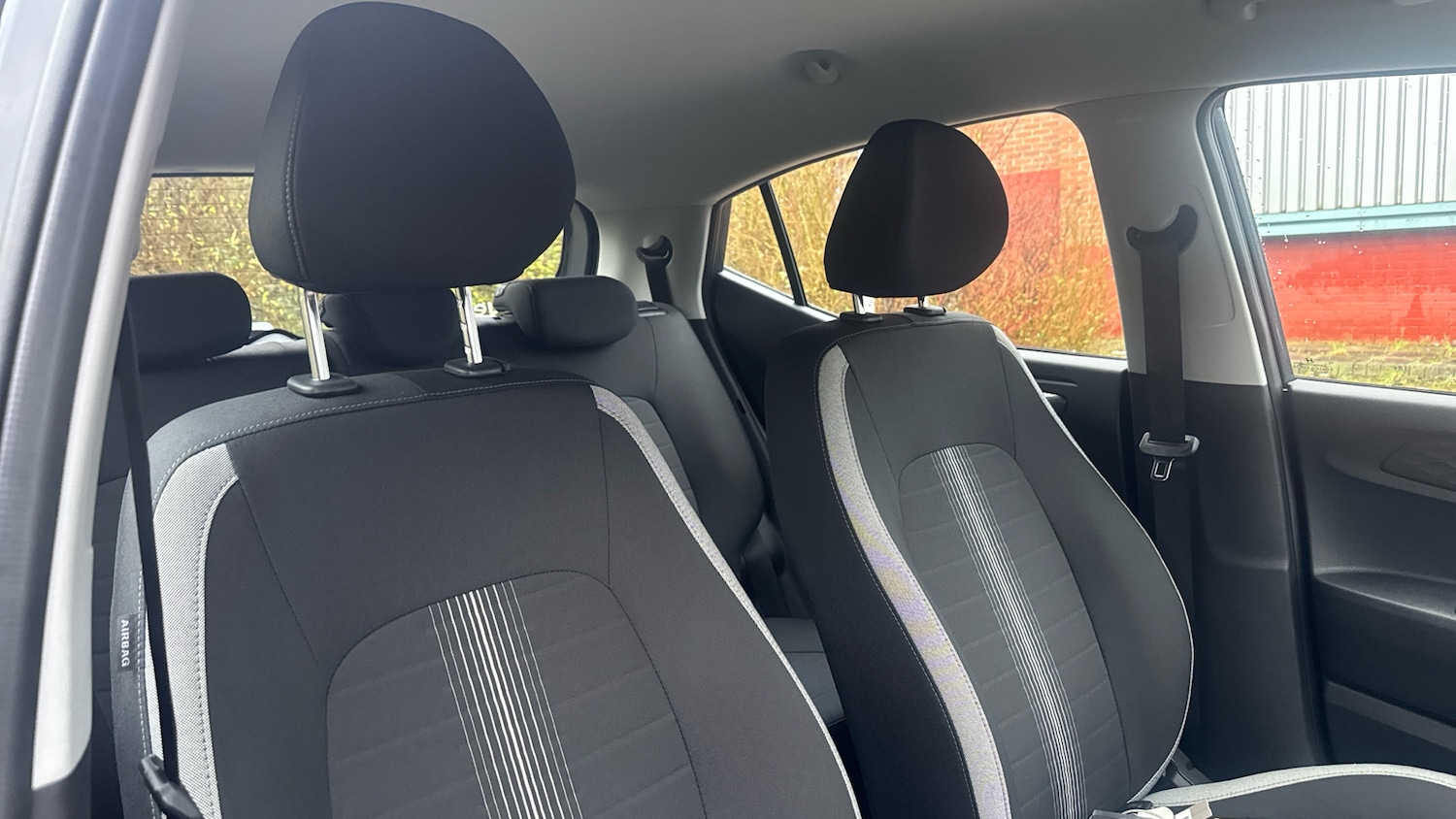 Used Hyundai i10 2025 for sale - 77115820: Photo 35