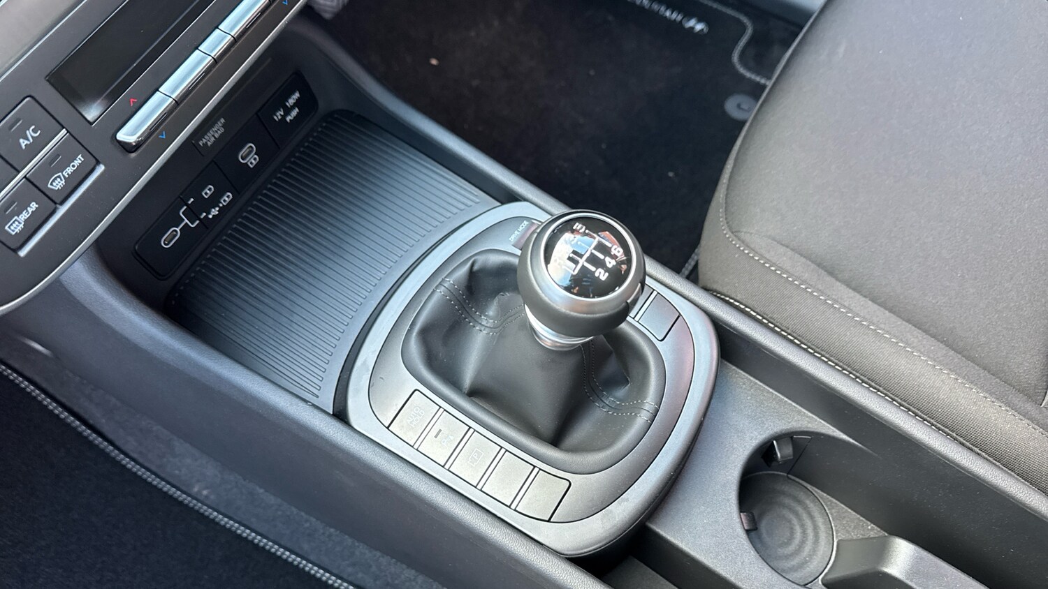 Used Hyundai KONA 2025 for sale - 76504365: Photo 13