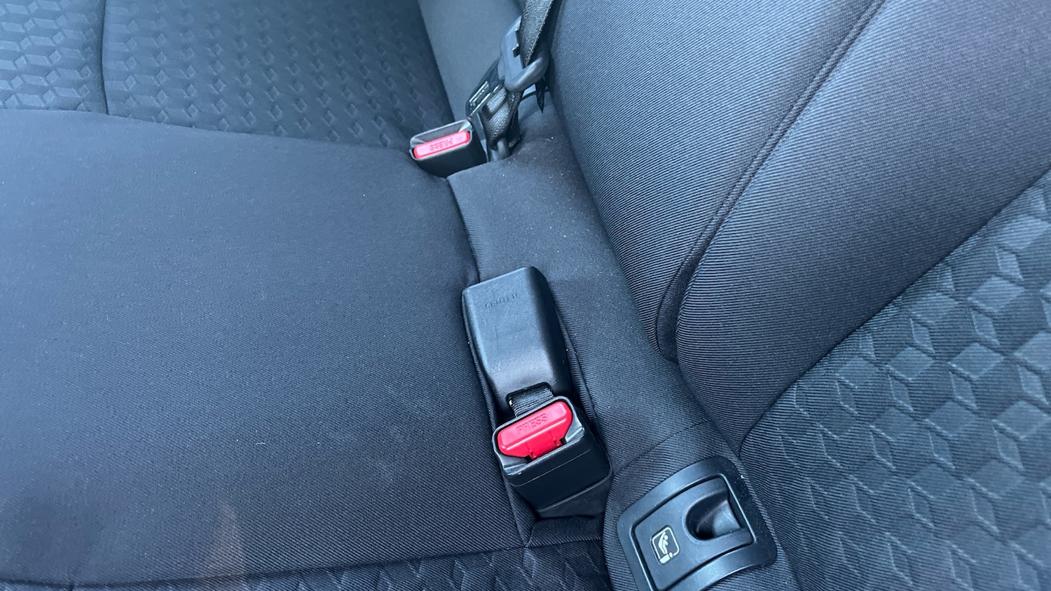 Used Toyota Yaris 2023 for sale - 76289147: Photo 17