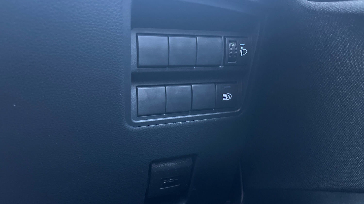 Used Toyota Yaris 2023 for sale - 76289147: Photo 24