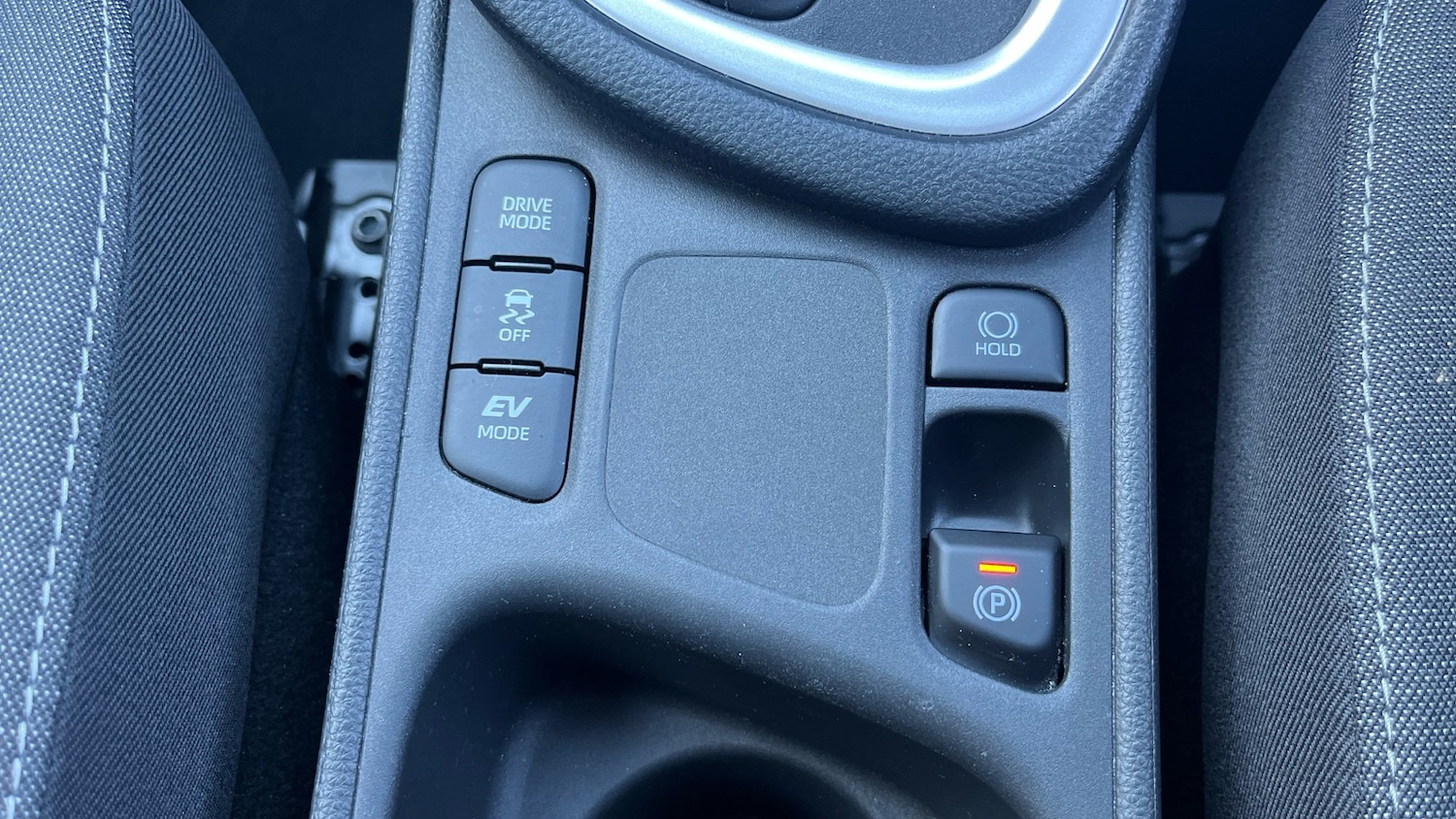 Used Toyota Yaris 2023 for sale - 76289147: Photo 27