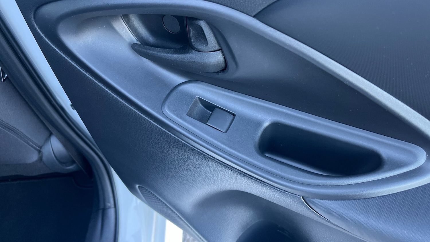 Used Toyota Yaris 2023 for sale - 76289147: Photo 31