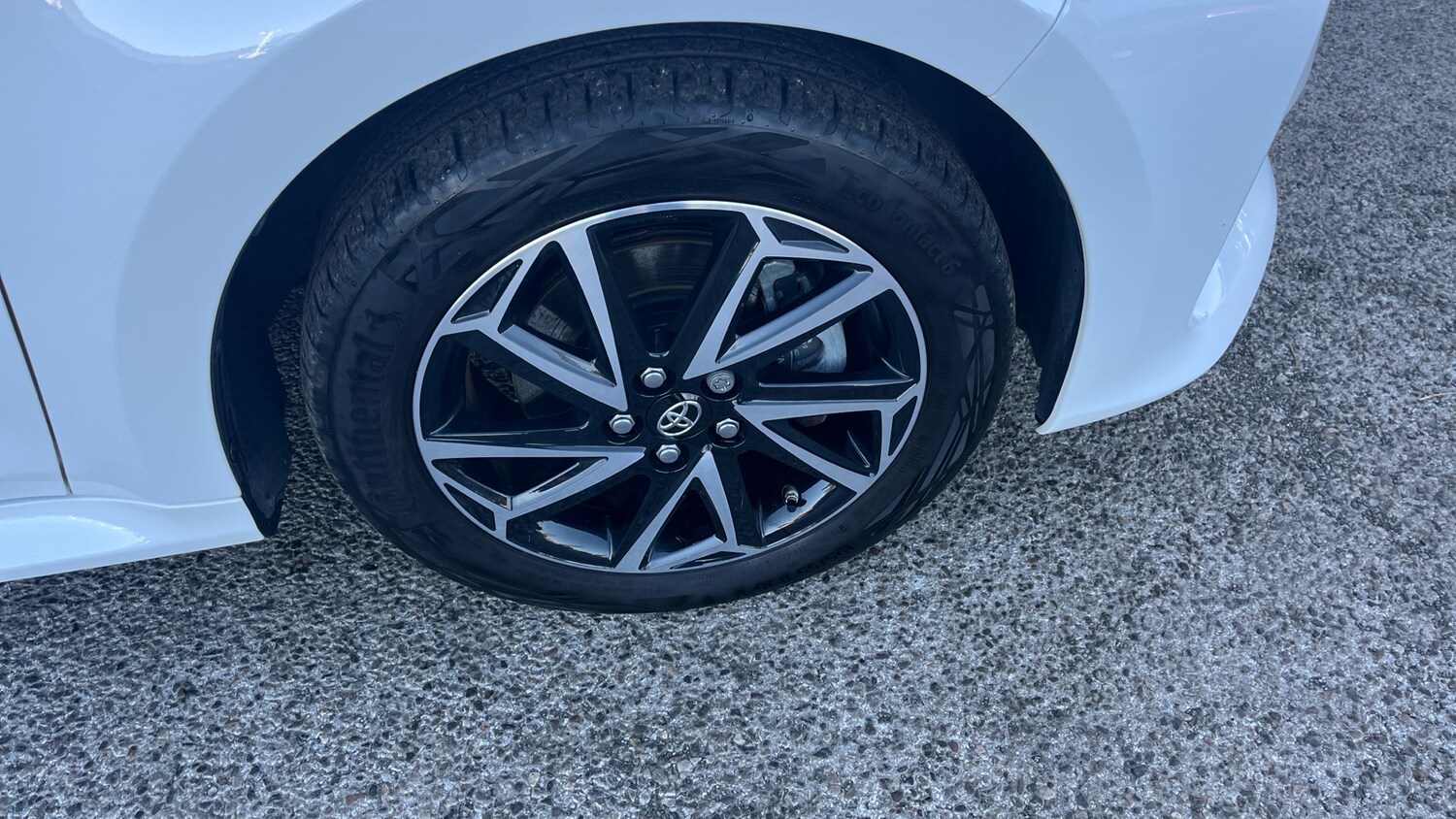 Used Toyota Yaris 2023 for sale - 76289147: Photo 40