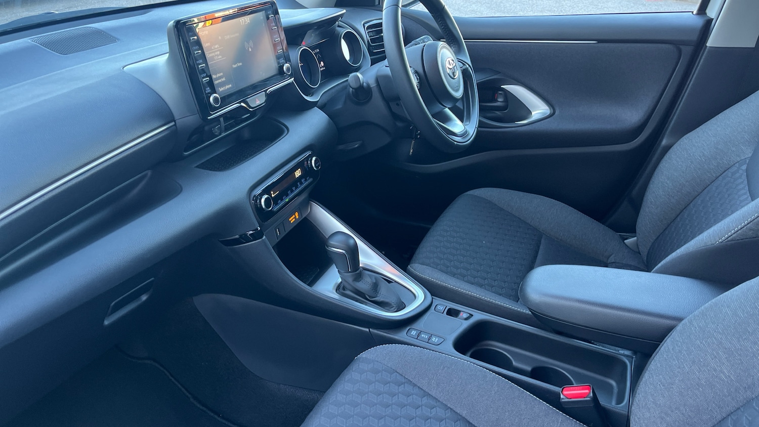 Used Toyota Yaris 2023 for sale - 76289147: Photo 9