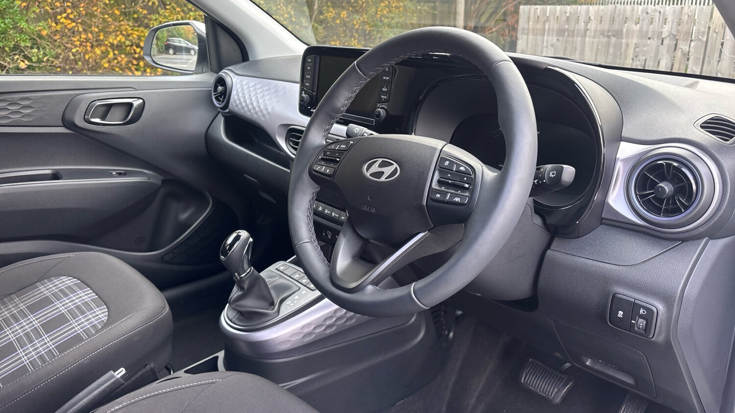Used Hyundai i10 2024 for sale - 76449532: Photo 11