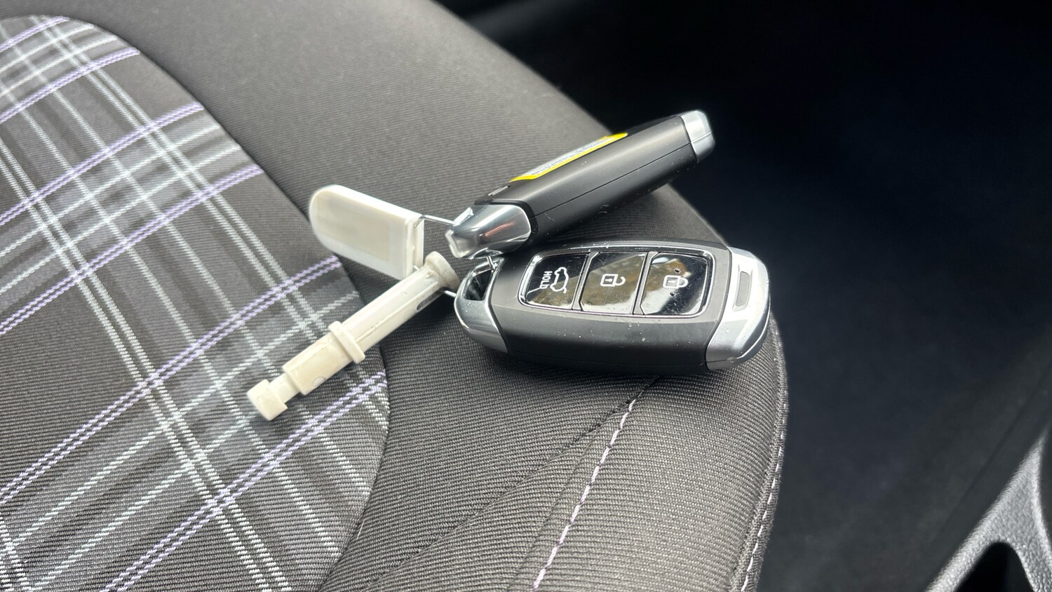 Used Hyundai i10 2024 for sale - 76449532: Photo 20