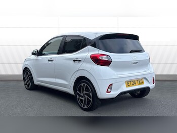 Used Hyundai i10 2024 for sale - 76449532: Photo