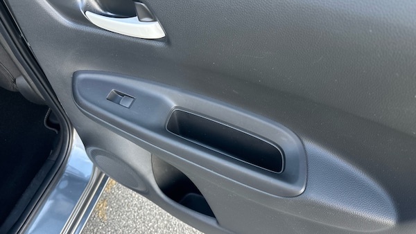 Used Honda Jazz 2023 for sale - 76290496: Photo 39