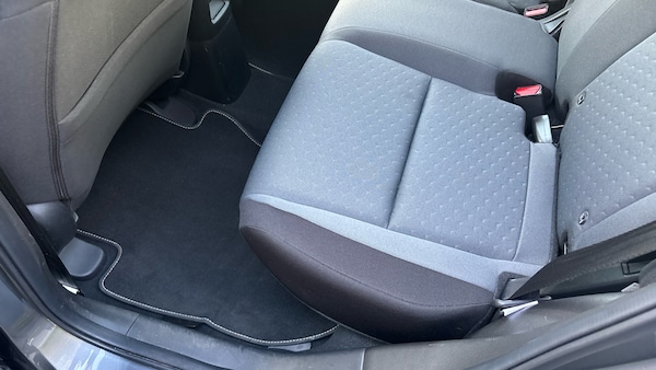 Used Honda Jazz 2023 for sale - 76290496: Photo 41