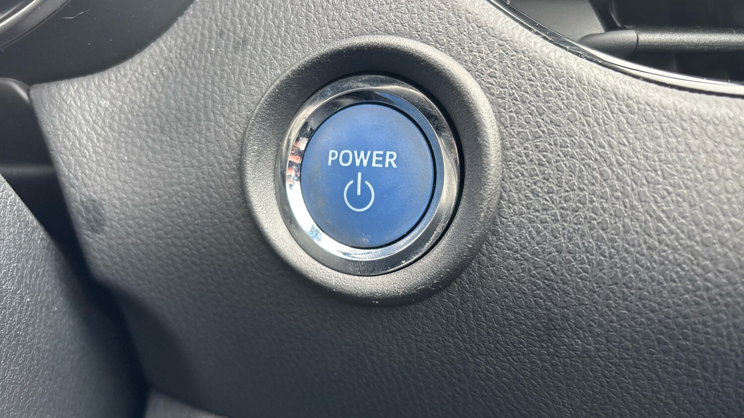 Used Toyota C-HR 2020 for sale - 77996907: Photo 25