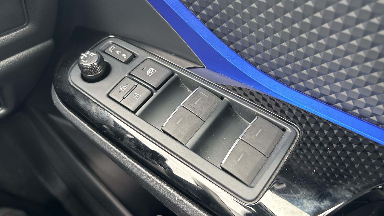 Used Toyota C-HR 2020 for sale - 77996907: Photo 26