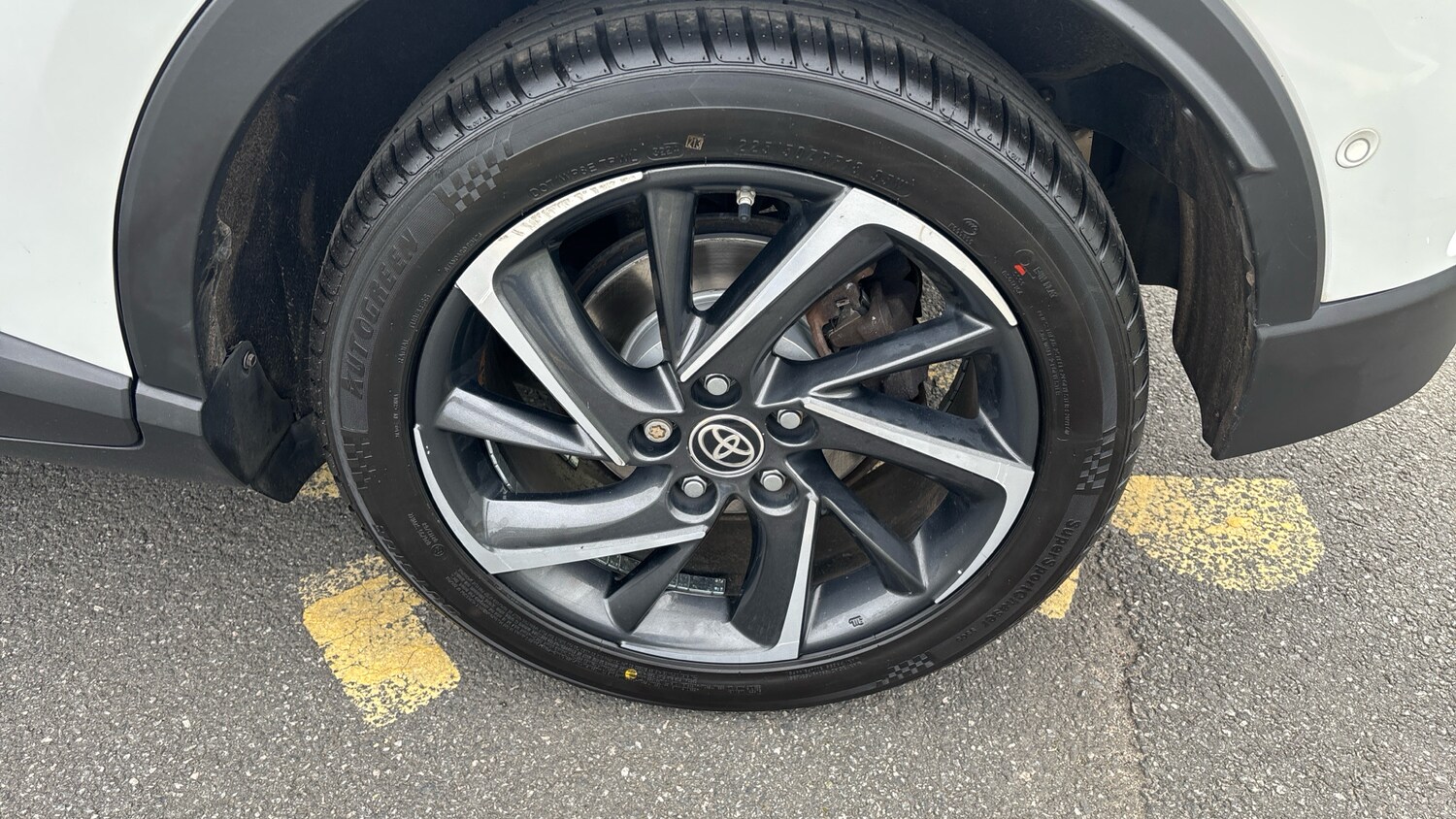 Used Toyota C-HR 2020 for sale - 77996907: Photo 40