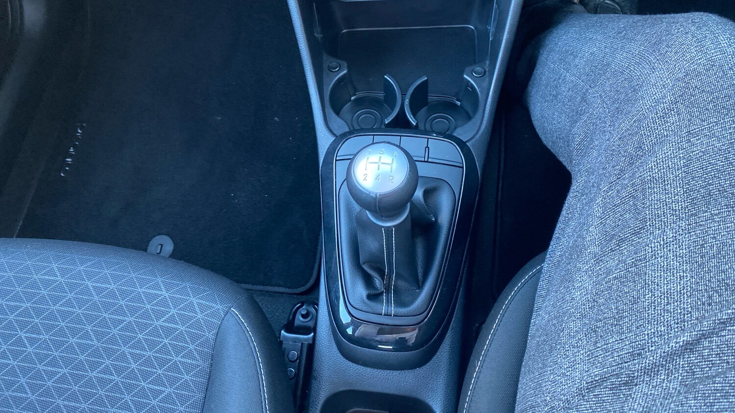 Used Kia Picanto 2023 for sale - 78042625: Photo 33