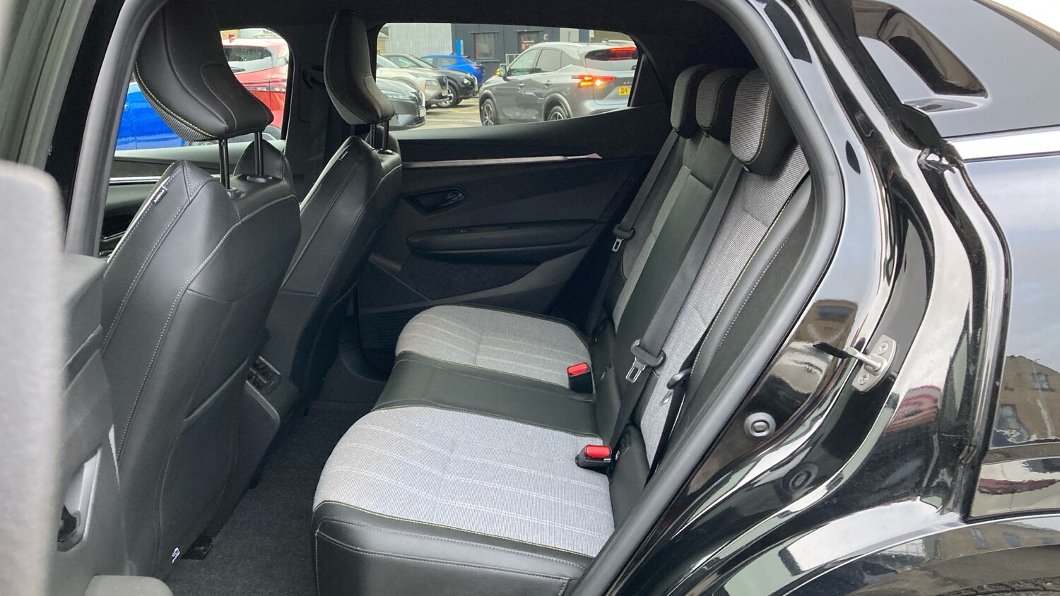 Used Renault Megane E Tech 2023 for sale - 77578705: Photo 16