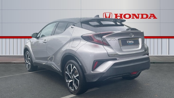 Used Toyota C-HR 2017 for sale - 76299268: Photo 3