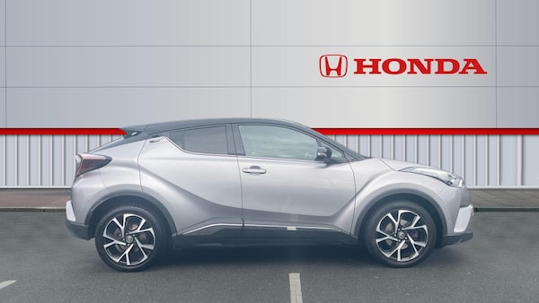 Used Toyota C-HR 2017 for sale - 76299268: Photo 5