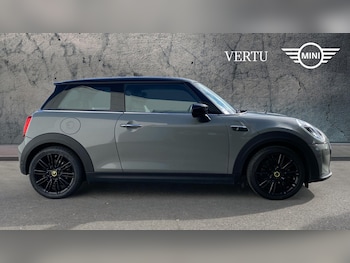 Used MINI Hatch 2022 for sale - 77323840: Photo