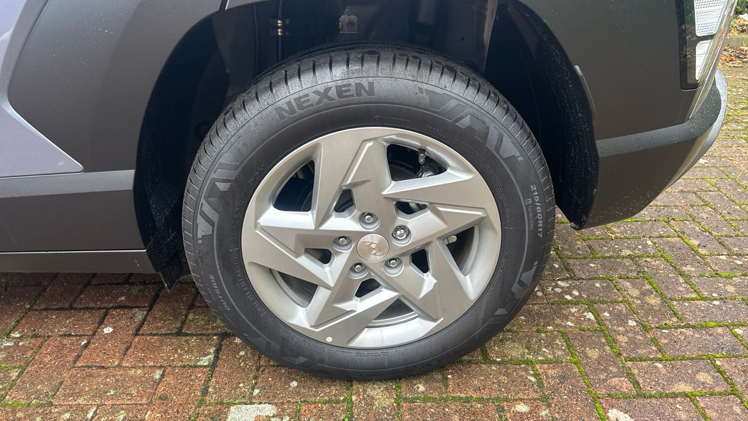 Used Hyundai KONA 2025 for sale - 76504368: Photo 25