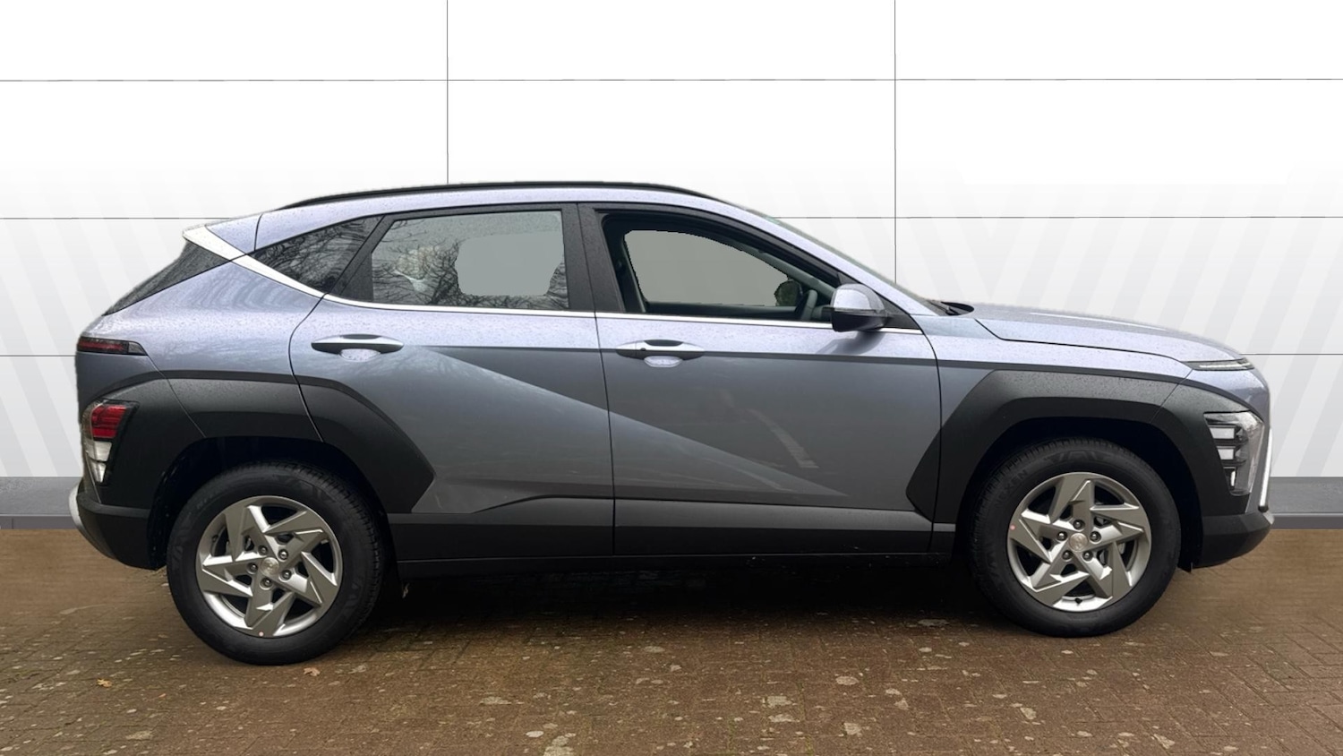 Used Hyundai KONA 2025 for sale - 76504368: Photo 5