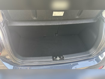 Used Hyundai i10 2021 for sale - 77834227: Photo