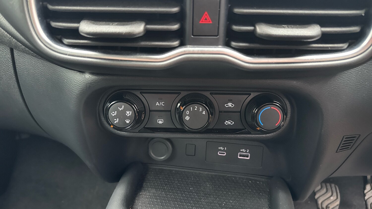 Used Nissan Juke 2025 for sale - 76738652: Photo 24