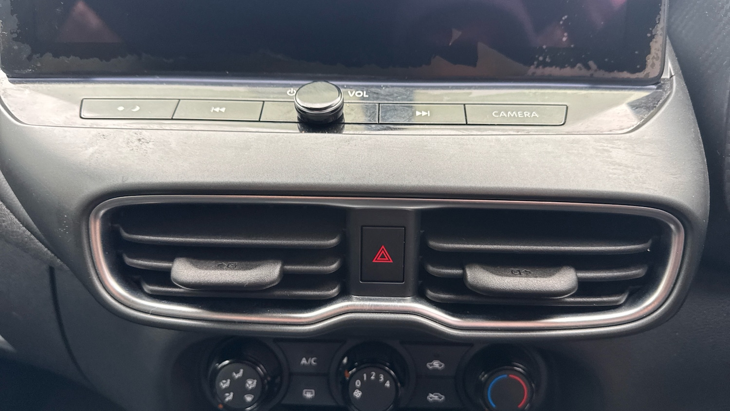 Used Nissan Juke 2025 for sale - 76738652: Photo 25