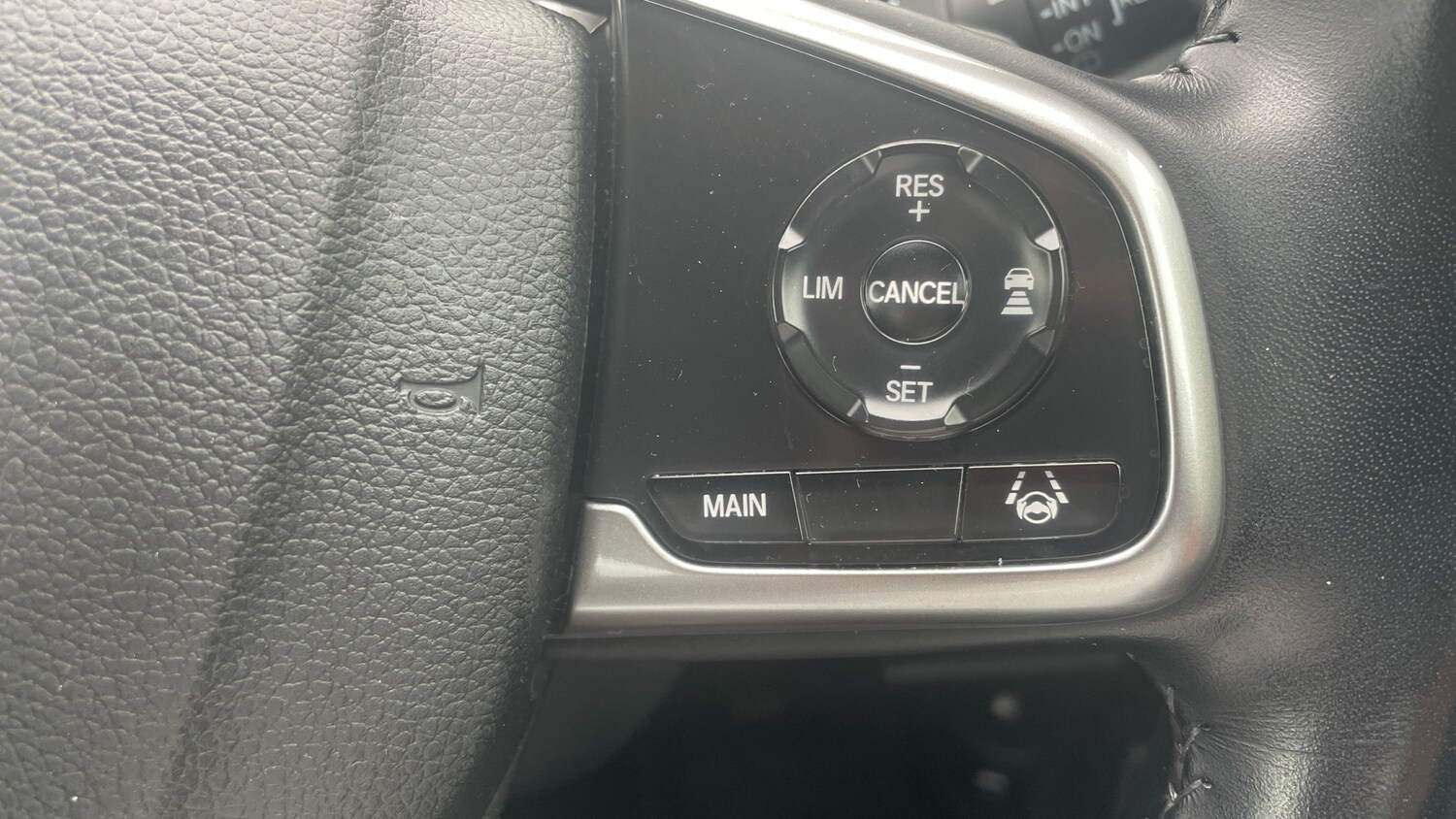 Used Honda CR-V 2020 for sale - 76289123: Photo 40