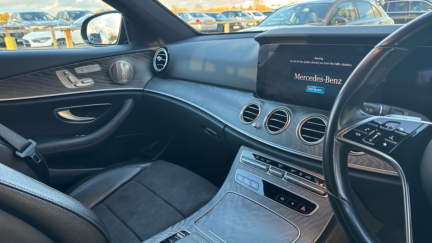 Used Mercedes-Benz E Class 2023 for sale - 77432480: Photo 14