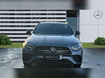 Used Mercedes-Benz E Class 2023 for sale - 77432480: Photo