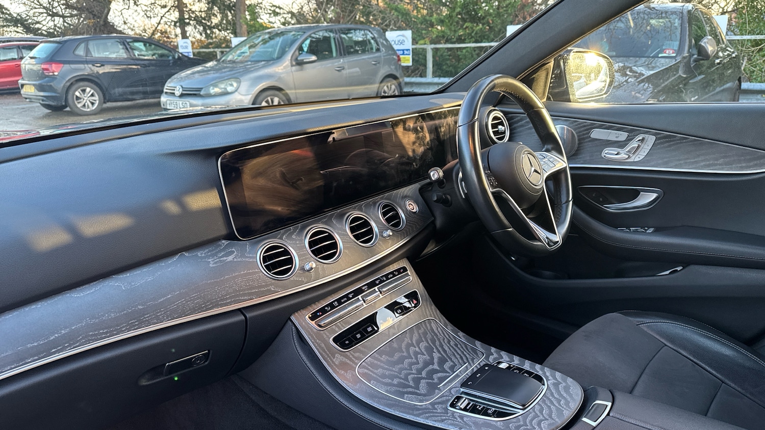 Used Mercedes-Benz E Class 2023 for sale - 77432480: Photo 9