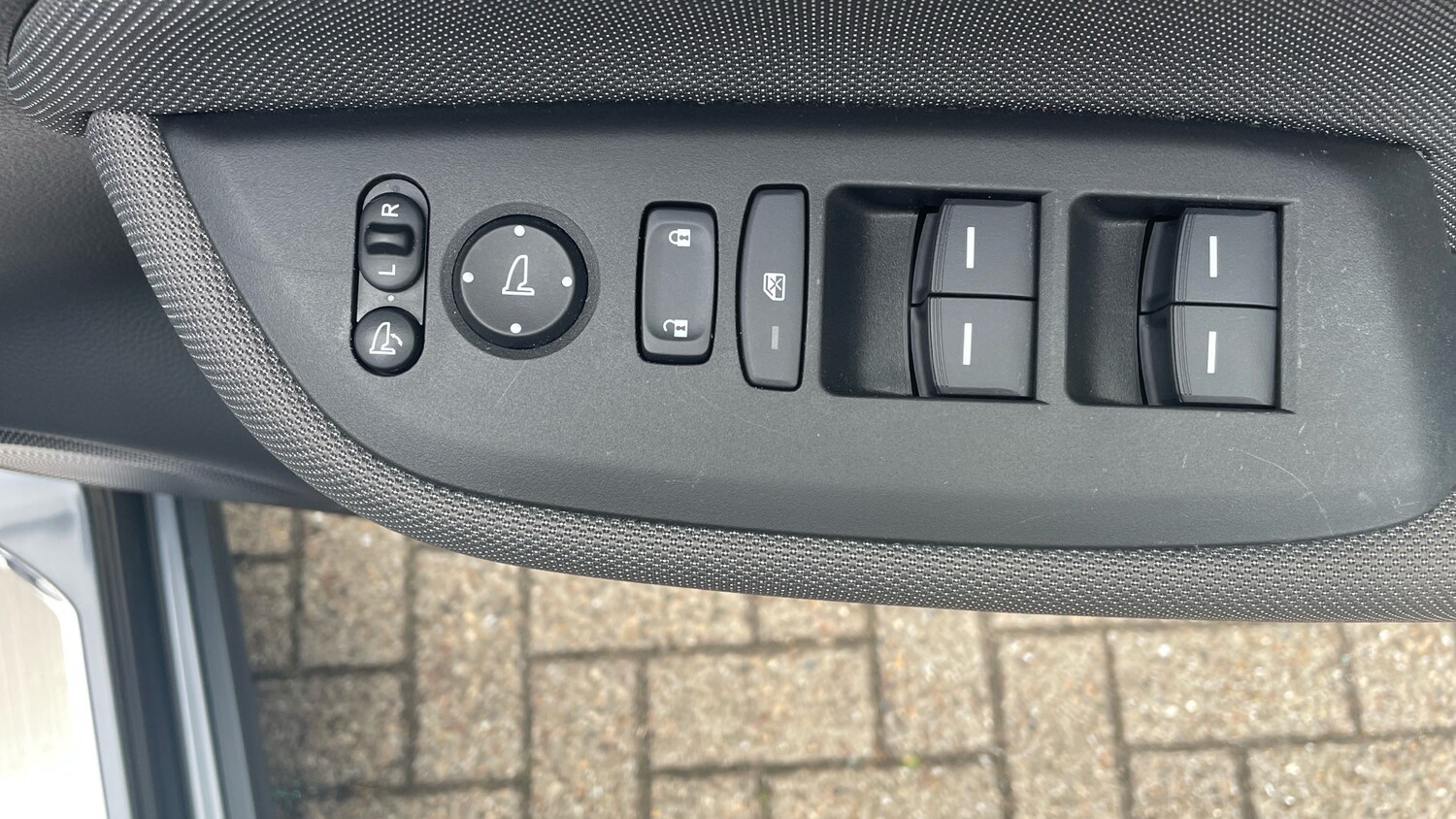 Used Honda Jazz 2023 for sale - 76131198: Photo 39