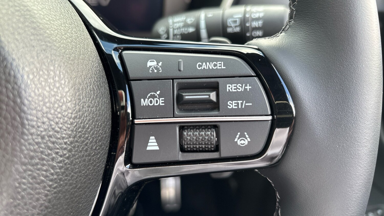 Used Honda CR-V 2025 for sale - 76289146: Photo 31