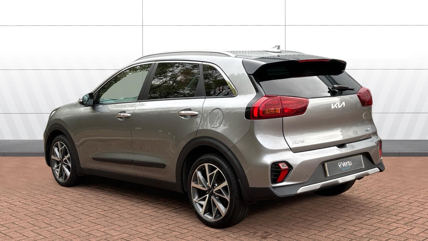 Used Kia Niro 2022 for sale - 76156551: Photo 2