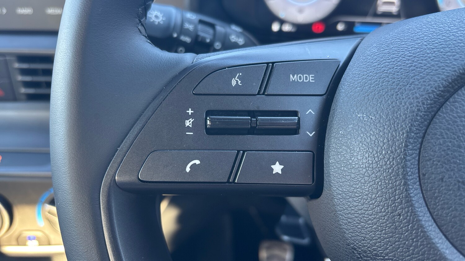 Used Hyundai BAYON 2025 for sale - 76532092: Photo 36