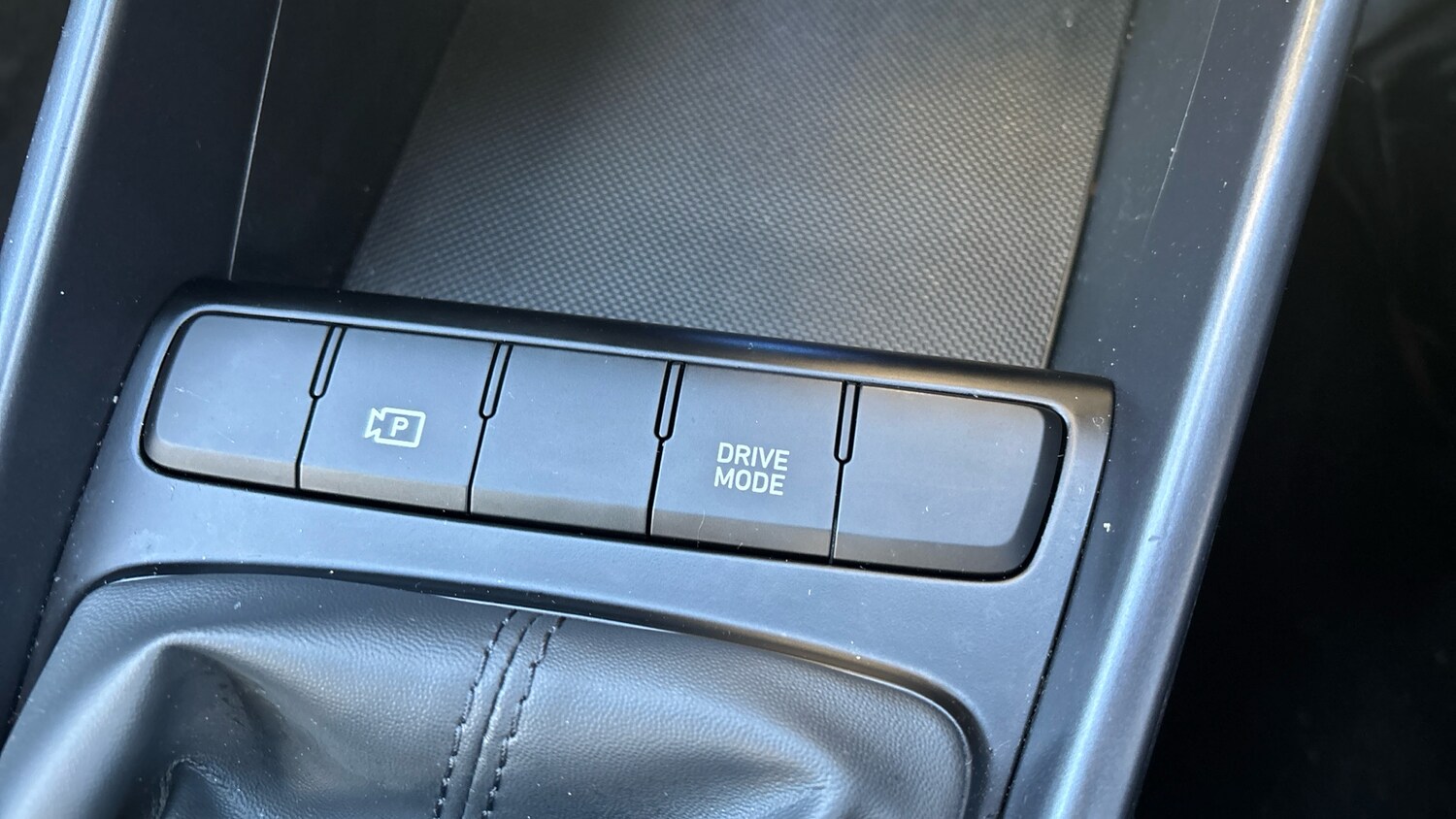 Used Hyundai BAYON 2025 for sale - 76532092: Photo 41