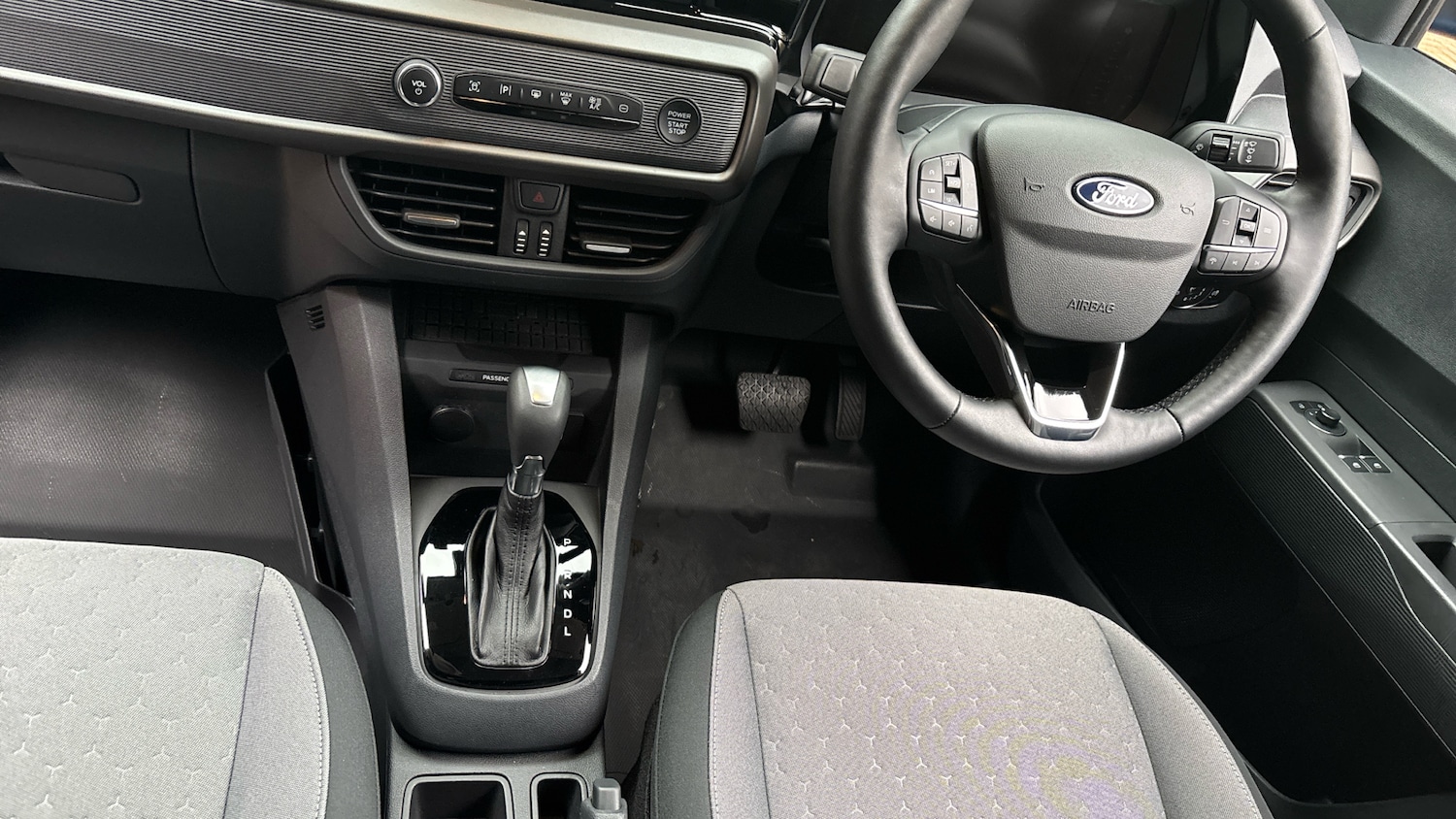 Used Ford Transit Courier 2025 for sale - 76480203: Photo 10